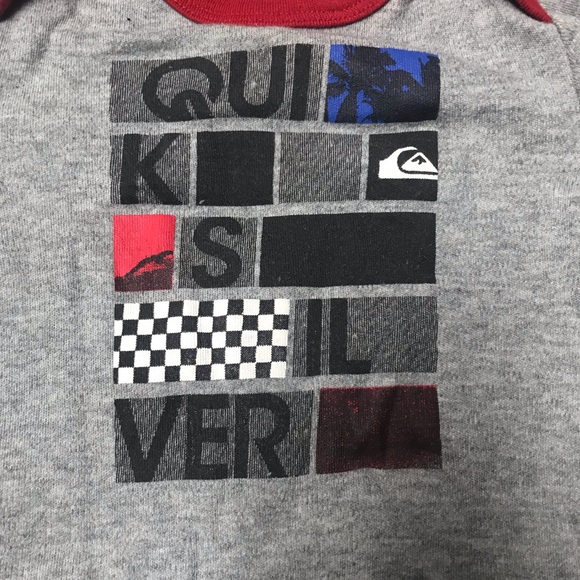 Quicksilver | Cute boys onesie size 12 months - Picture 2 of 3
